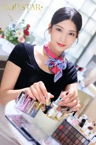 START-521 選精致妝顏的我還是你女友? 美容部員趁女客化妝20分鍾空檔 口交顏射勾引無聊等待的陪同男友 ~ 本莊鈴 的劇照15