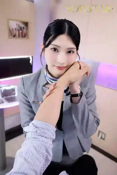 START-521 選精致妝顏的我還是你女友? 美容部員趁女客化妝20分鍾空檔 口交顏射勾引無聊等待的陪同男友 ~ 本莊鈴 的劇照13
