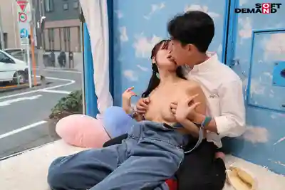 SDMM-226 魔鏡號 限定吊帶褲美巨乳女大學生！首次DEEP乳揉提升敏感度後與素人妹子真槍實彈做愛的劇照10