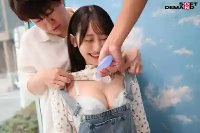 SDMM-226 魔鏡號 限定吊帶褲美巨乳女大學生！首次DEEP乳揉提升敏感度後與素人妹子真槍實彈做愛的劇照5