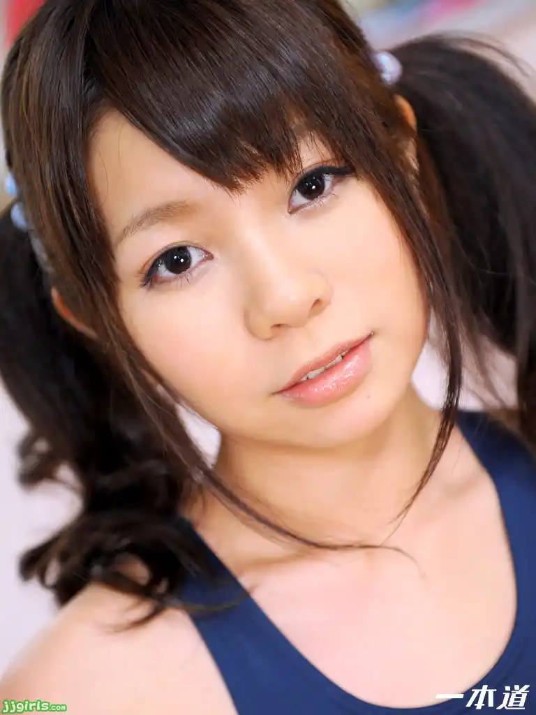綾那優