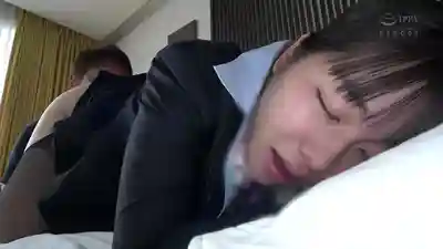 UFD-084 人妻空姐吞精性交 ~ 美木雛乃 塚本沙耶的劇照12