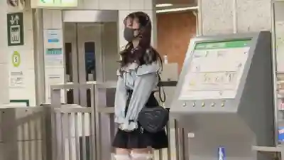 IAV-002 沉迷牛郎的19歲無業地雷系少女 性格超難搞但用高額報酬引誘後答應中出亂交撮影了  的劇照15