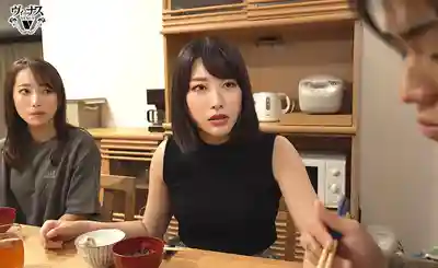 GENU-009 逆3P姊弟近親相姦 兩位姊姊用禁斷中出幫紋身小弟重拾自信 ~ 春原未来 仓多真央的劇照11