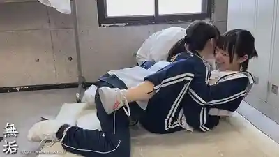MUCD-350 青春！SEX！社團活動後汗流浹背的美少女穿着練習服直接開幹！運動部女子淫亂中出 7人 BEST 4小時總集編 的劇照9