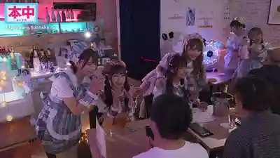 HMN-837 推就能幹的女僕咖啡廳 3組女僕爭相中出誘惑搶奪我這個大客戶！～女大學生組合實裏・玲衣篇～ ~ 美澄玲衣 真白實裏 的劇照10