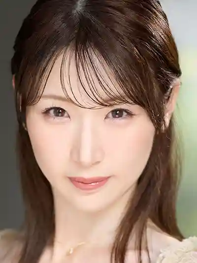 小松空封面照片寫真