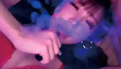 REAL-988 媚物×窒息性愛×嗑嗨絕頂×快感中毒 癮君子們瘋狂派對影像流出 ~ 小那海綾 的劇照13