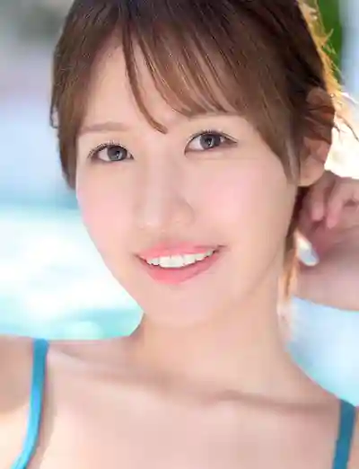 三咲麻友封面照片寫真