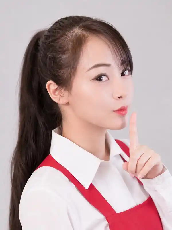 李慕儿