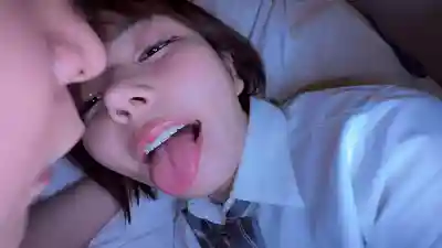 MILK-292 請幹爆我的變態小穴吧！ 性變態的裏帳號女子校生覺醒成抖M的全過程 ~ 市井結夏 的劇照9