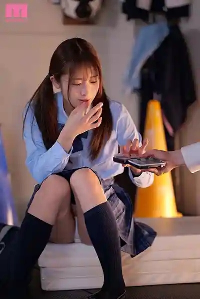 MIDA-659 幫好友女朋友排憂解難 媚藥調教加大屌深捅讓她沉淪的潮噴雜魚穴開發NTR ~ 川口櫻 的劇照6