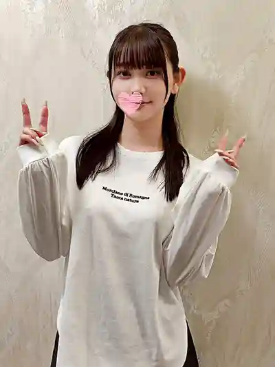 RGAV-004 60歲老頭的實拍大全 豪華雙篇SP IV【1 女主播級八頭身美少女】【2 名校清純優等生】匠人技巧全公開【美貌崩壞→白眼失神真高潮徹底被乾壞】無毛嫩穴被老辣口技舔到尖叫 震撼肉棒打樁的劇照4