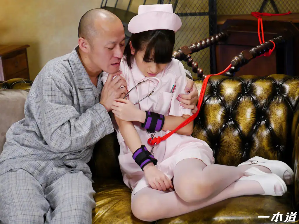 成宮琉璃第441張寫真