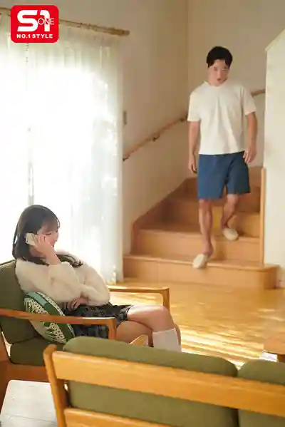 SNOS-279 哥在家啊－存在感為零的童貞廢物哥哥屁都不如 沒想到雞巴倒是挺大 逼就免費借你操吧 ~ 三田真鈴 的劇照11