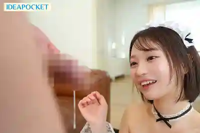 IPZZ-895 全家只有我被傲驕小惡魔女僕瞧不起 明明氣炸了卻被淫語調戲痴女玩弄 淪為敗北射精廢物 ~ 堀北桃愛的劇照4