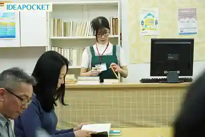 IPZZ-905 溫柔寡言的地味圖書管理員 脫衣後竟是纖細巨乳的悶騷淫亂痴女 ~ 坂井美櫻的劇照12