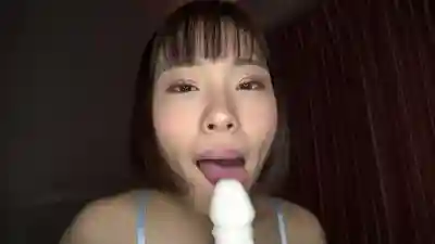 MADV-636 【4K】競泳泳衣NTR 身材火辣的翹臀巨乳女鄰居穿高叉泳衣讓我硬到爆 明明已婚卻被濃密性愛幹到高潮連連 ~ 千叶优花的劇照5